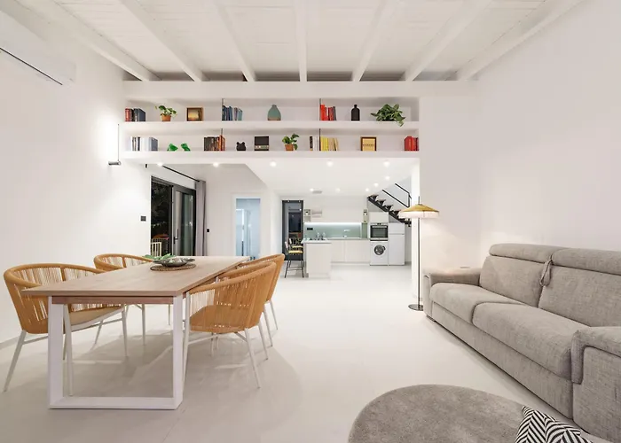 Kalinifta Bed & Breakfast 4*