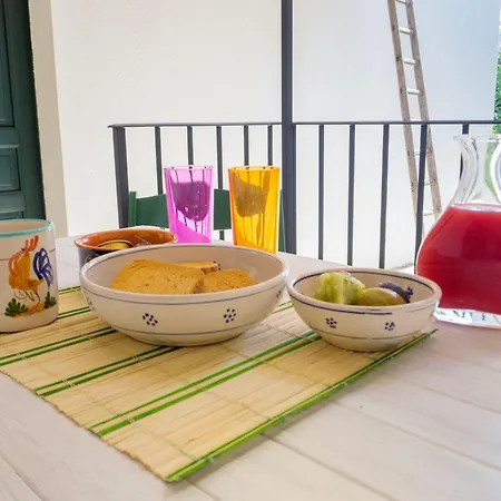 Bed & Breakfast Kalinifta 4*