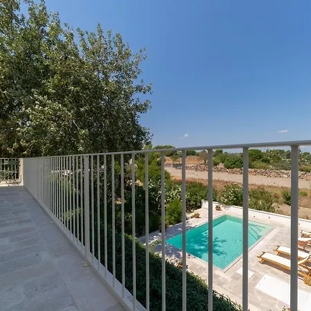 Bed & Breakfast Kalinifta 4*